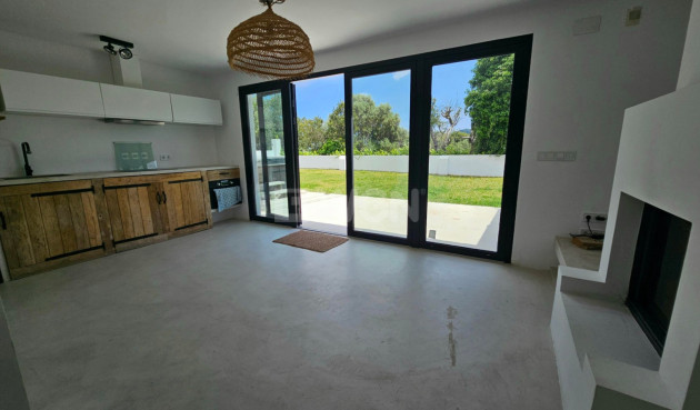 Odsprzedaż - Villa - Jávea - Costa Blanca