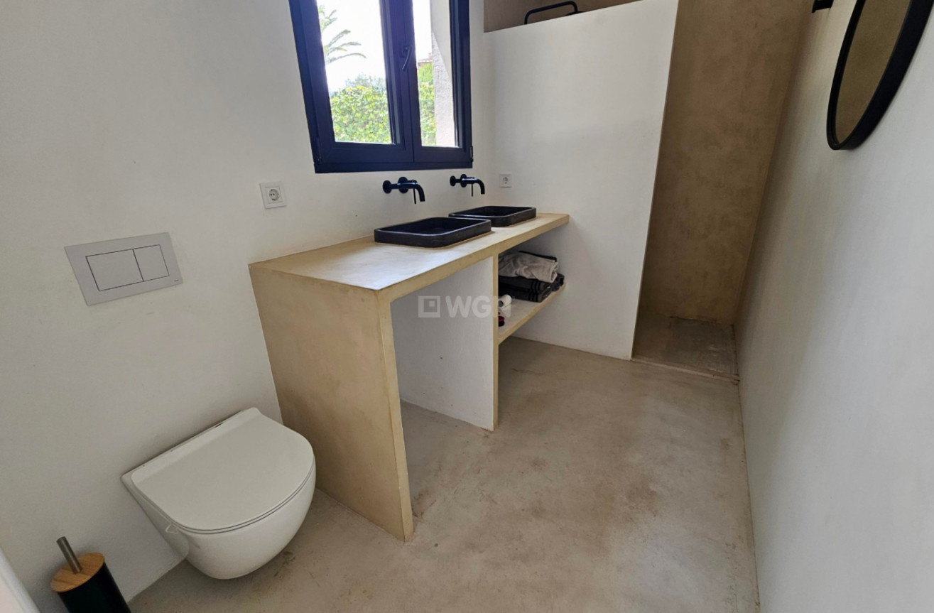 Odsprzedaż - Villa - Jávea - Costa Blanca