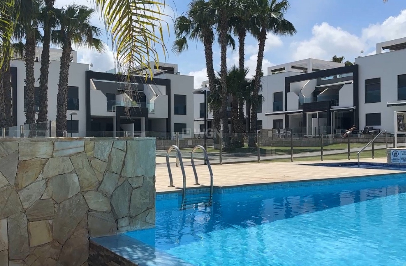Odsprzedaż - Mieszkanie w bloku - La Zenia - Costa Blanca