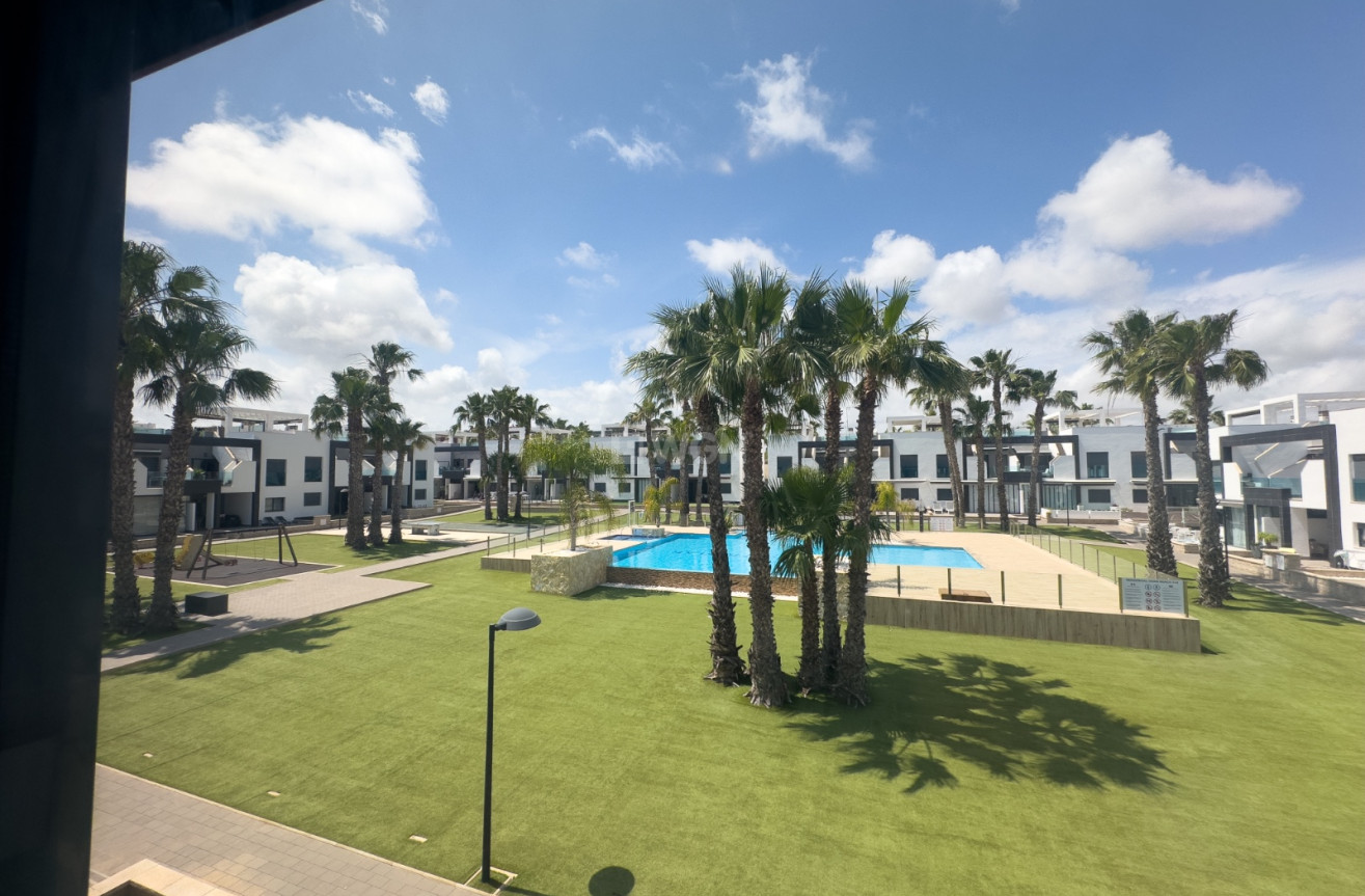 Odsprzedaż - Mieszkanie w bloku - La Zenia - Costa Blanca