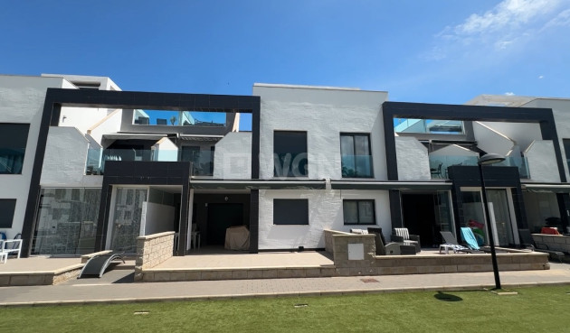 Odsprzedaż - Mieszkanie w bloku - La Zenia - Costa Blanca