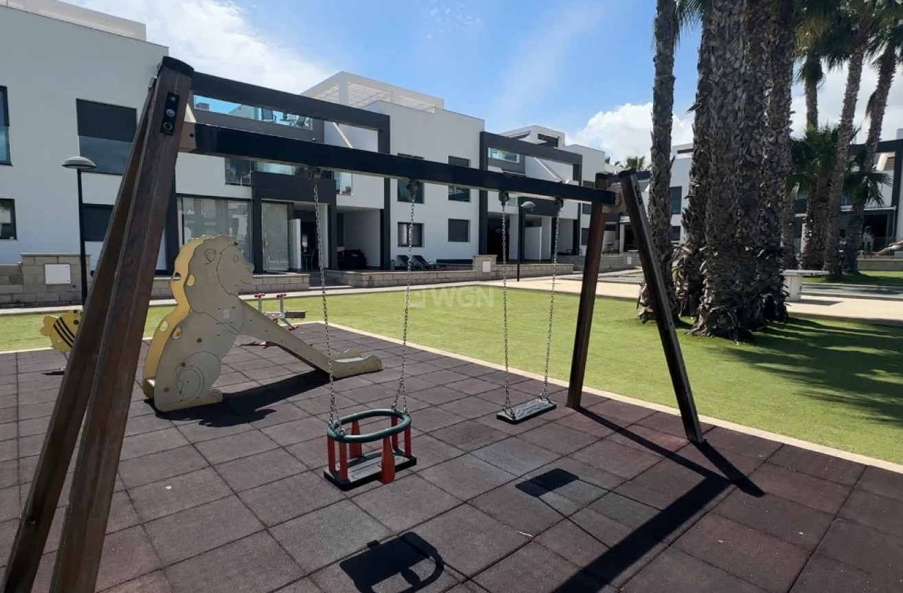 Odsprzedaż - Mieszkanie w bloku - La Zenia - Costa Blanca