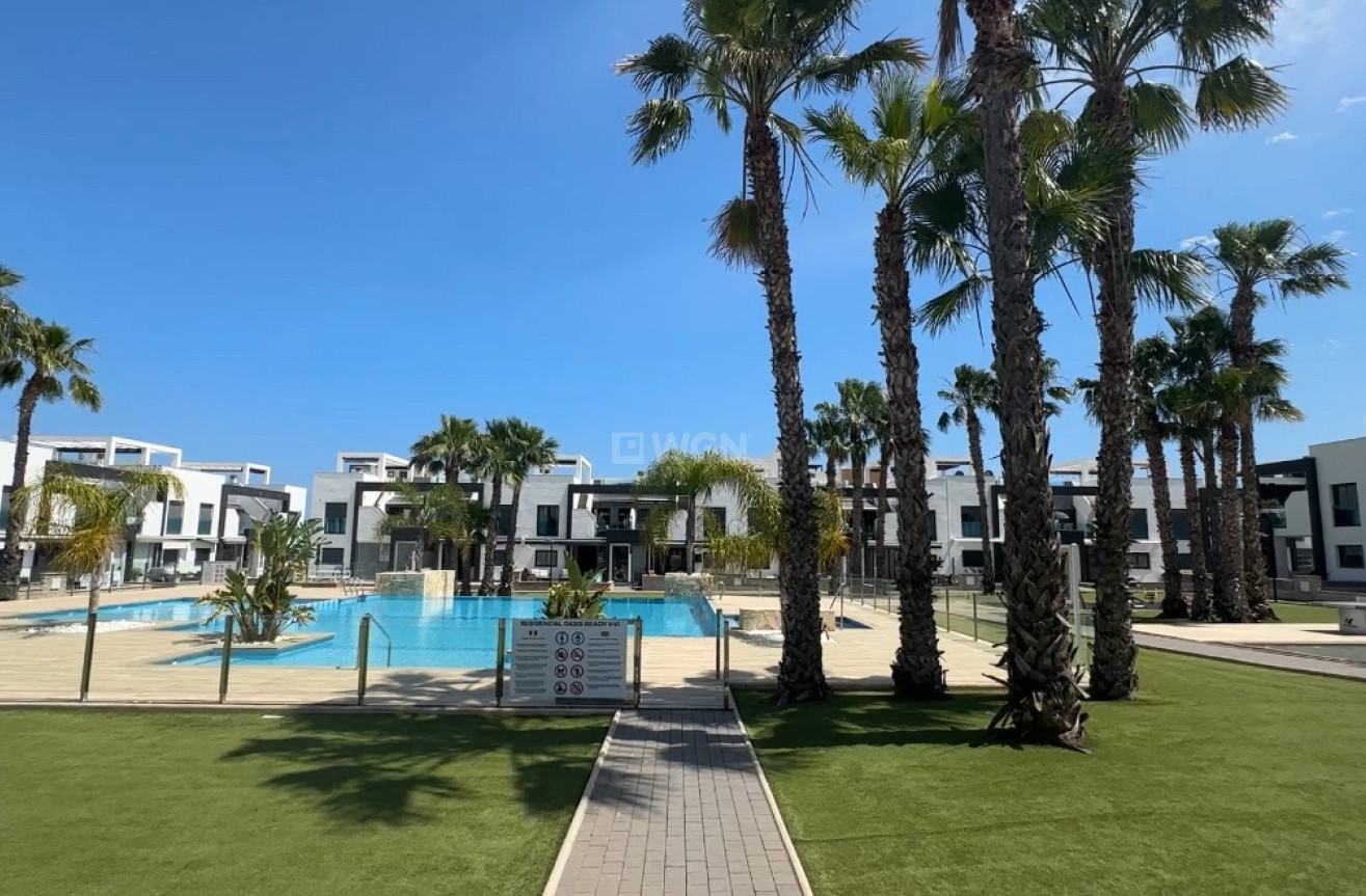 Odsprzedaż - Mieszkanie w bloku - La Zenia - Costa Blanca