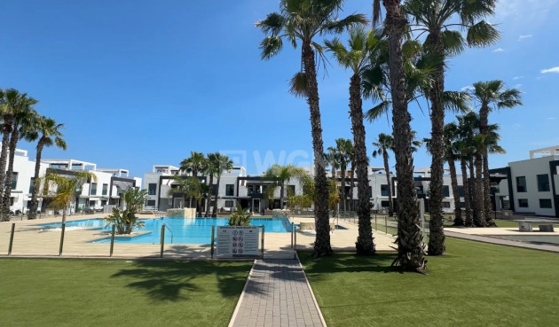 Odsprzedaż - Mieszkanie w bloku - La Zenia - Costa Blanca