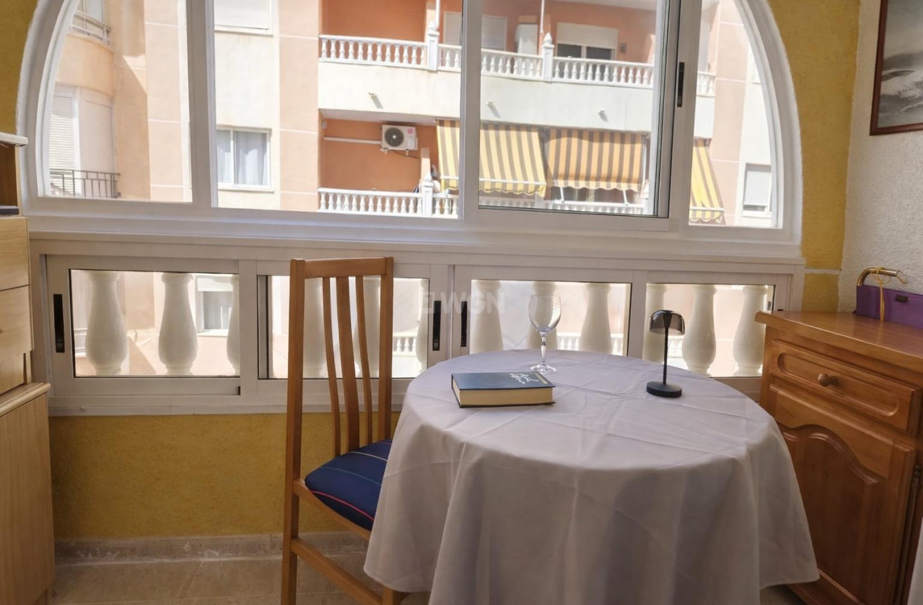 Wiederverkauf - Wohnung - Torrevieja - Habaneras