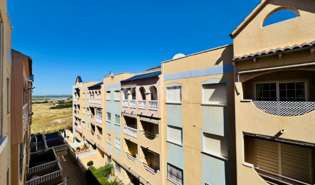Odsprzedaż - Mieszkanie w bloku - La Mata - Costa Blanca