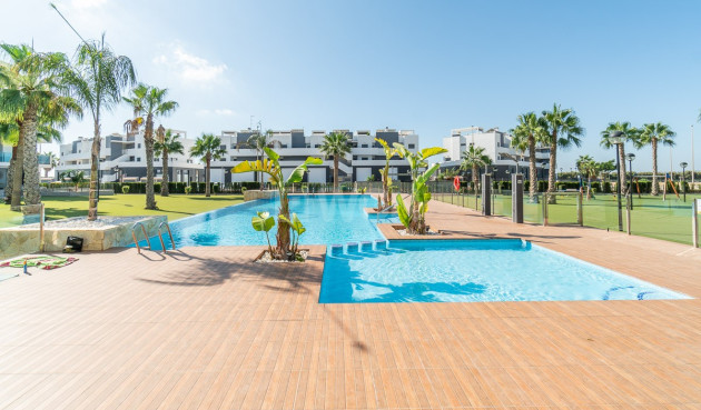 Odsprzedaż - Mieszkanie w bloku - El Raso - Costa Blanca