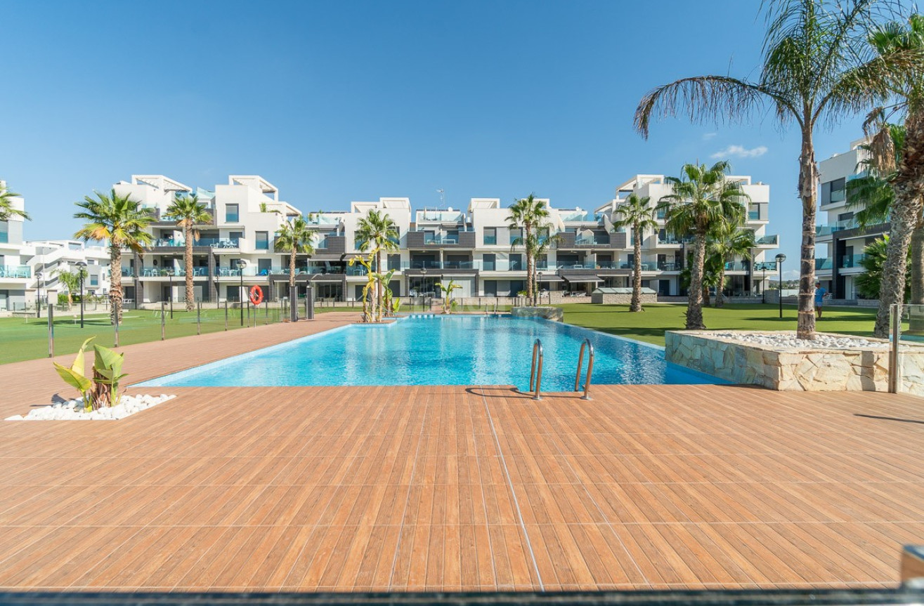 Odsprzedaż - Mieszkanie w bloku - El Raso - Costa Blanca
