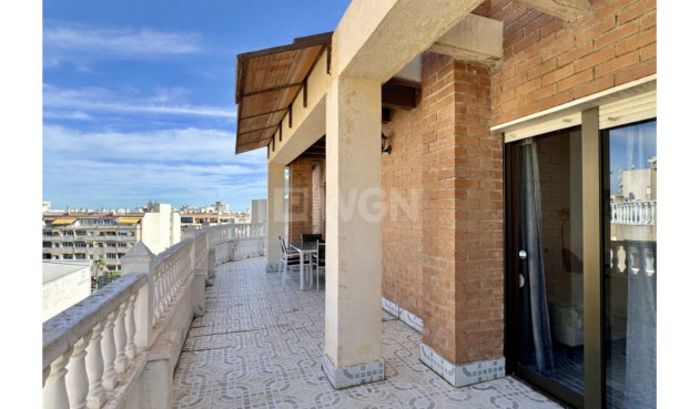 Odsprzedaż - Mieszkanie w bloku - Torrevieja - Costa Blanca