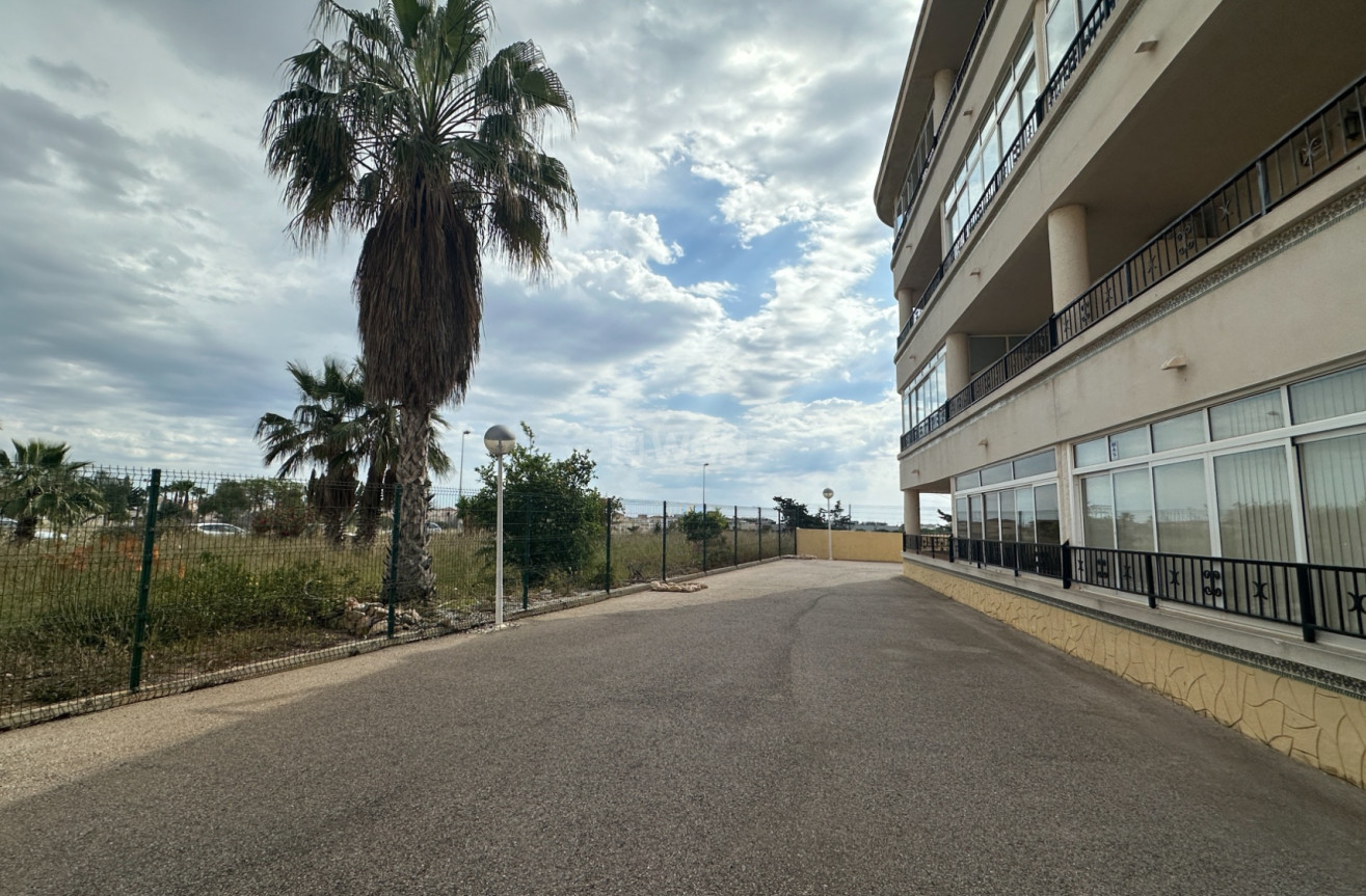 Odsprzedaż - Mieszkanie w bloku - Orihuela Costa - Costa Blanca