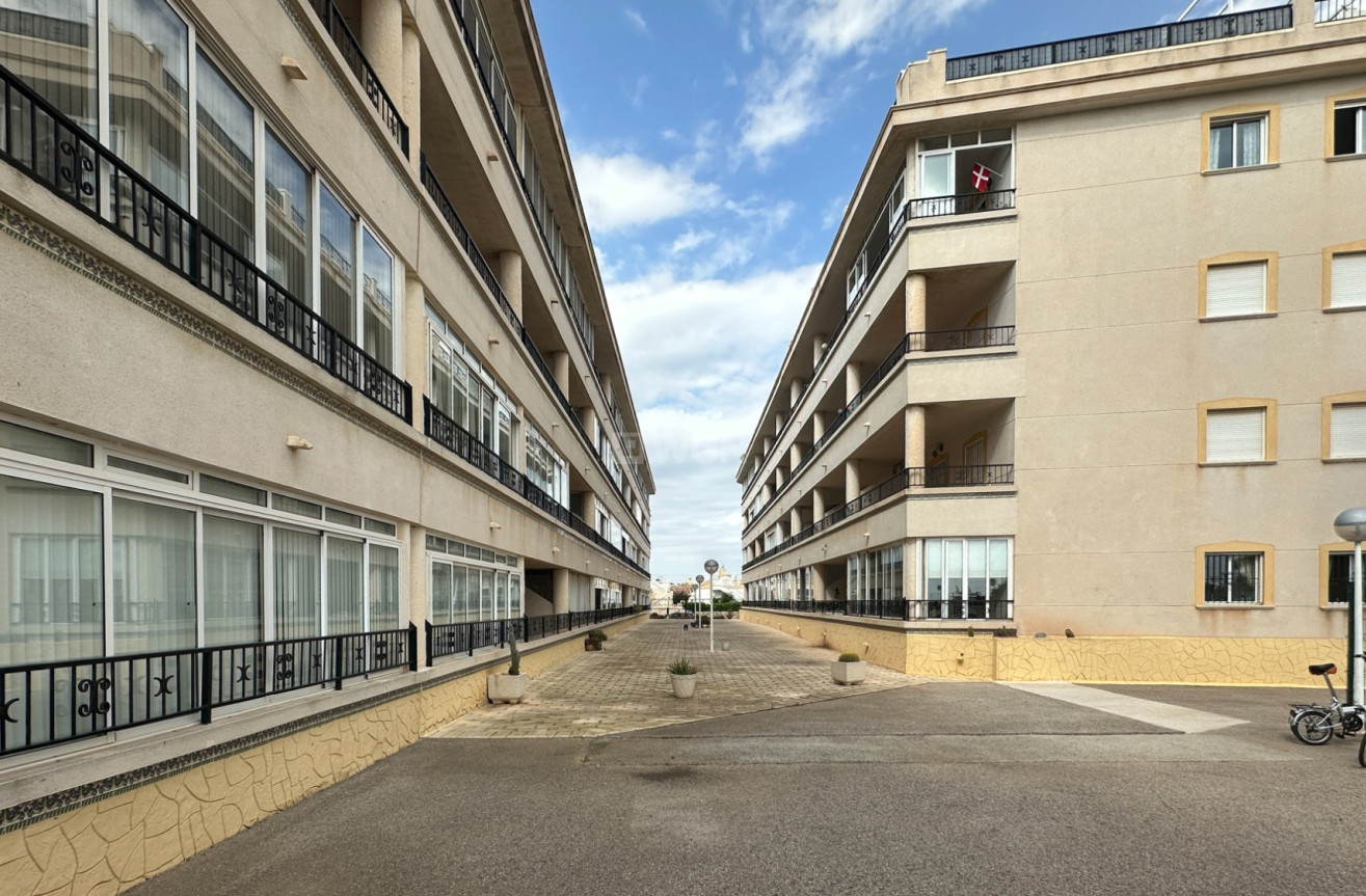 Odsprzedaż - Mieszkanie w bloku - Orihuela Costa - Costa Blanca