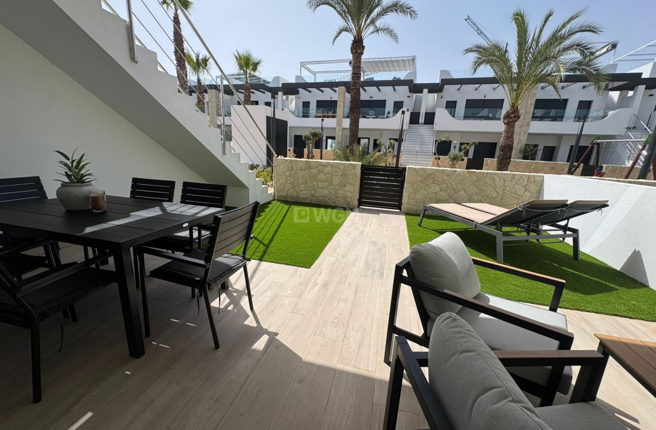 Odsprzedaż - Mieszkanie w bloku - Orihuela Costa - Rocio Del Mar