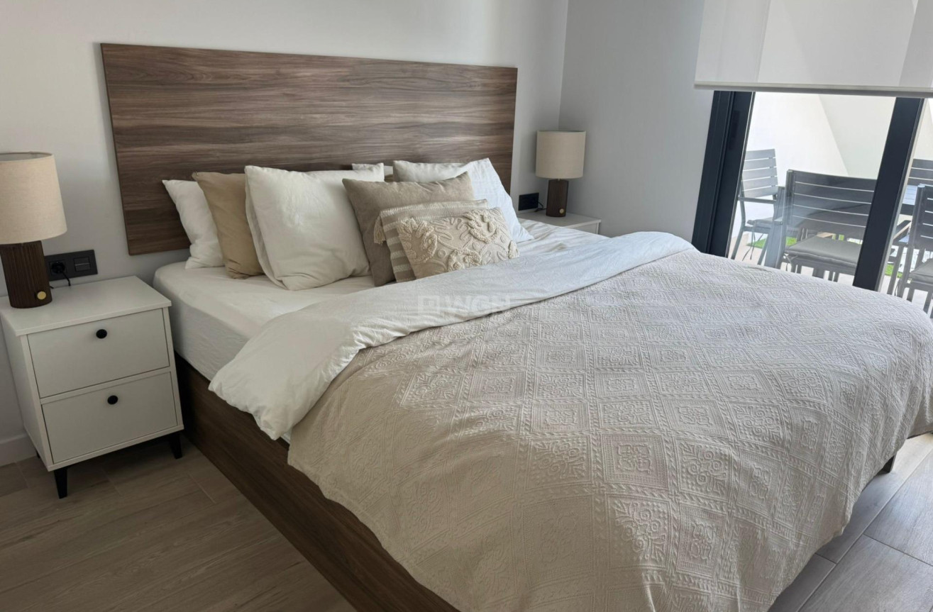 Odsprzedaż - Mieszkanie w bloku - Orihuela Costa - Rocio Del Mar