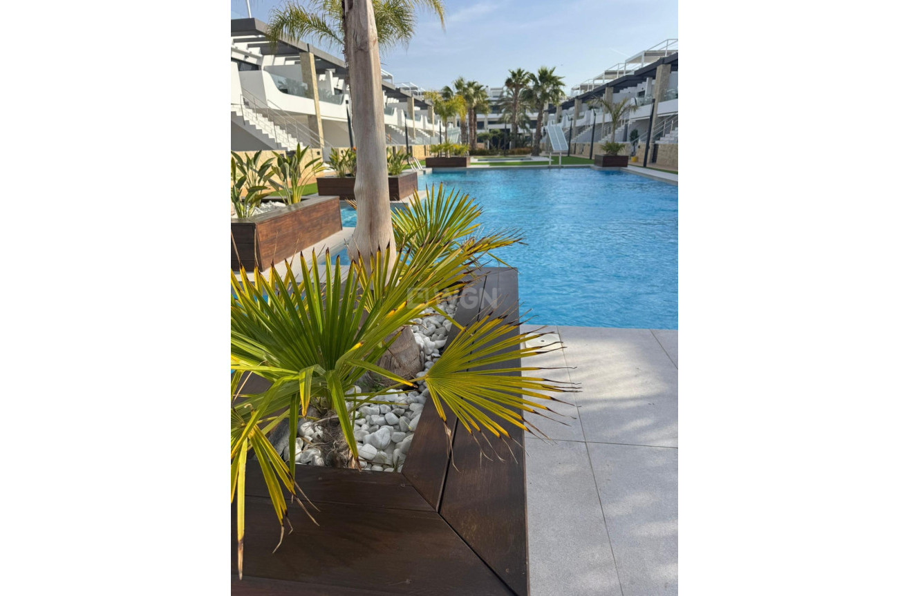 Odsprzedaż - Mieszkanie w bloku - Orihuela Costa - Rocio Del Mar