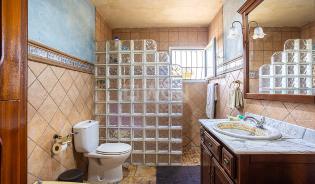 Odsprzedaż - Villa - Elche - Costa Blanca