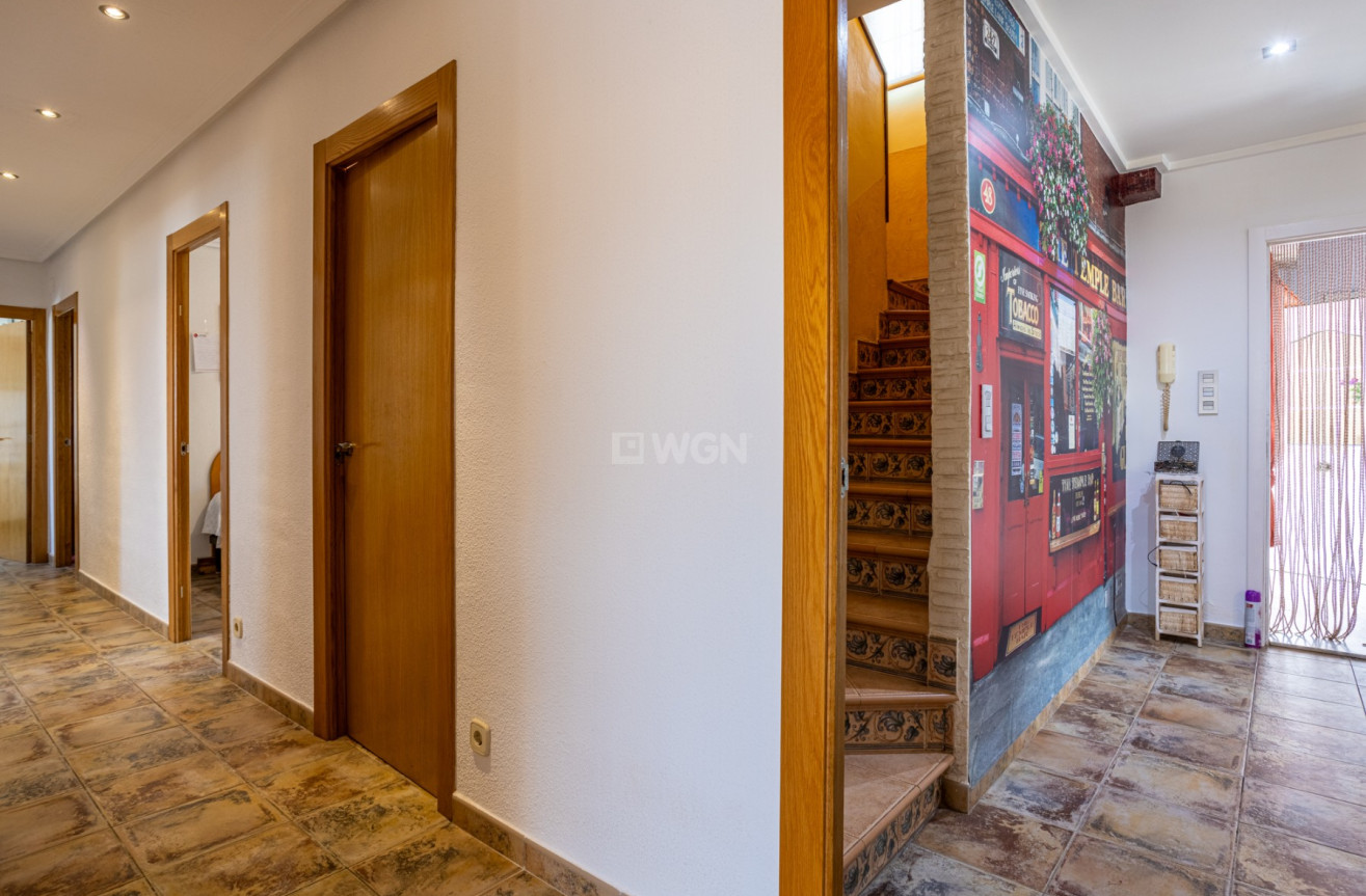 Odsprzedaż - Villa - Elche - Costa Blanca