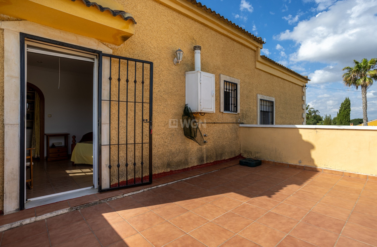Odsprzedaż - Villa - Elche - Costa Blanca