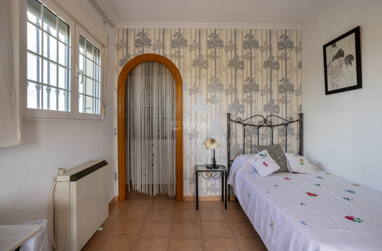 Odsprzedaż - Villa - Elche - Costa Blanca