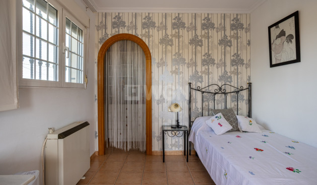 Odsprzedaż - Villa - Elche - Costa Blanca