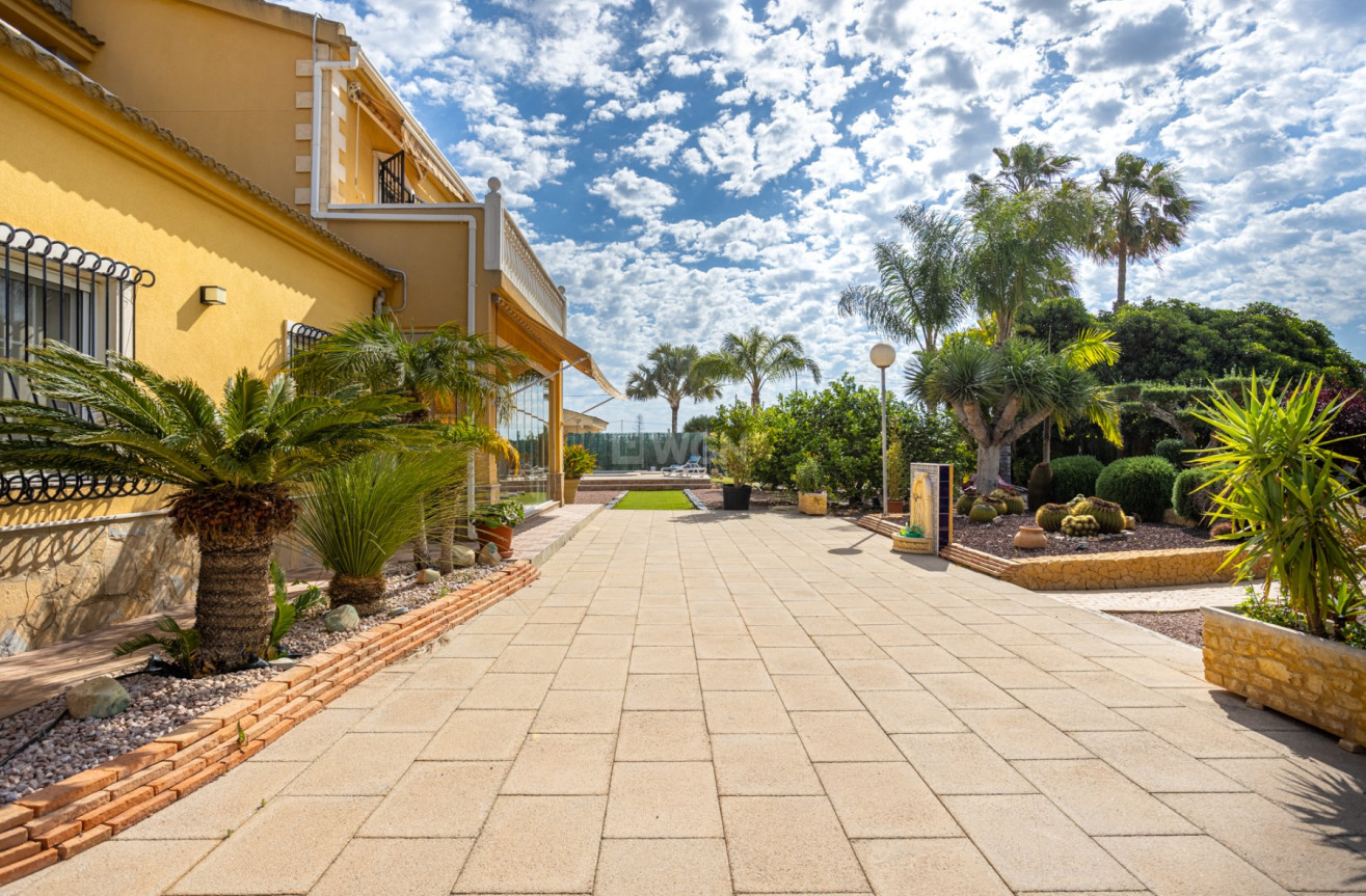 Odsprzedaż - Villa - Elche - Costa Blanca