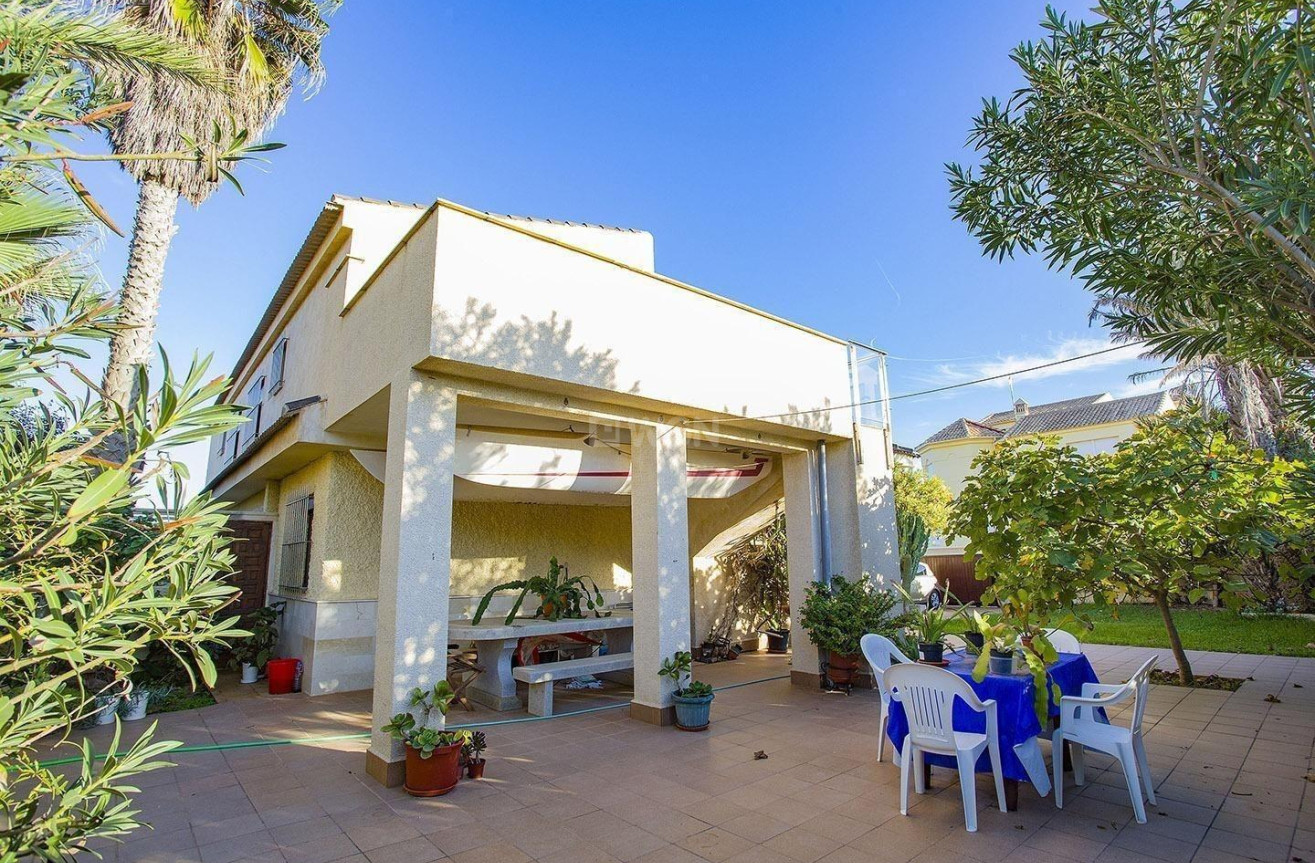 Odsprzedaż - Villa - La Manga del Mar Menor - Playa De Las Gaviotas-el Pedrucho