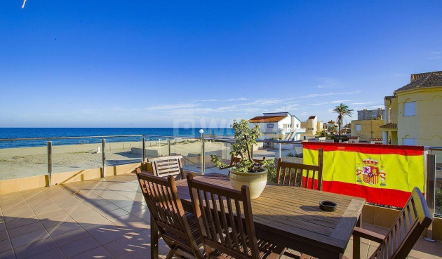 Odsprzedaż - Villa - La Manga del Mar Menor - Playa De Las Gaviotas-el Pedrucho