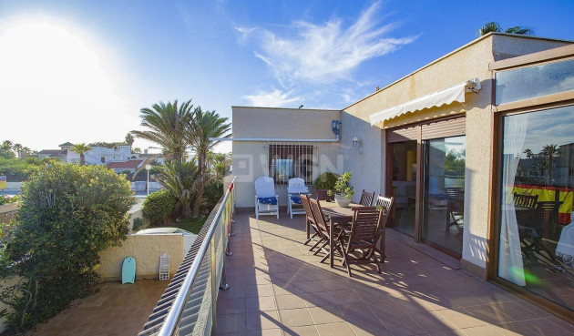 Odsprzedaż - Villa - La Manga del Mar Menor - Playa De Las Gaviotas-el Pedrucho