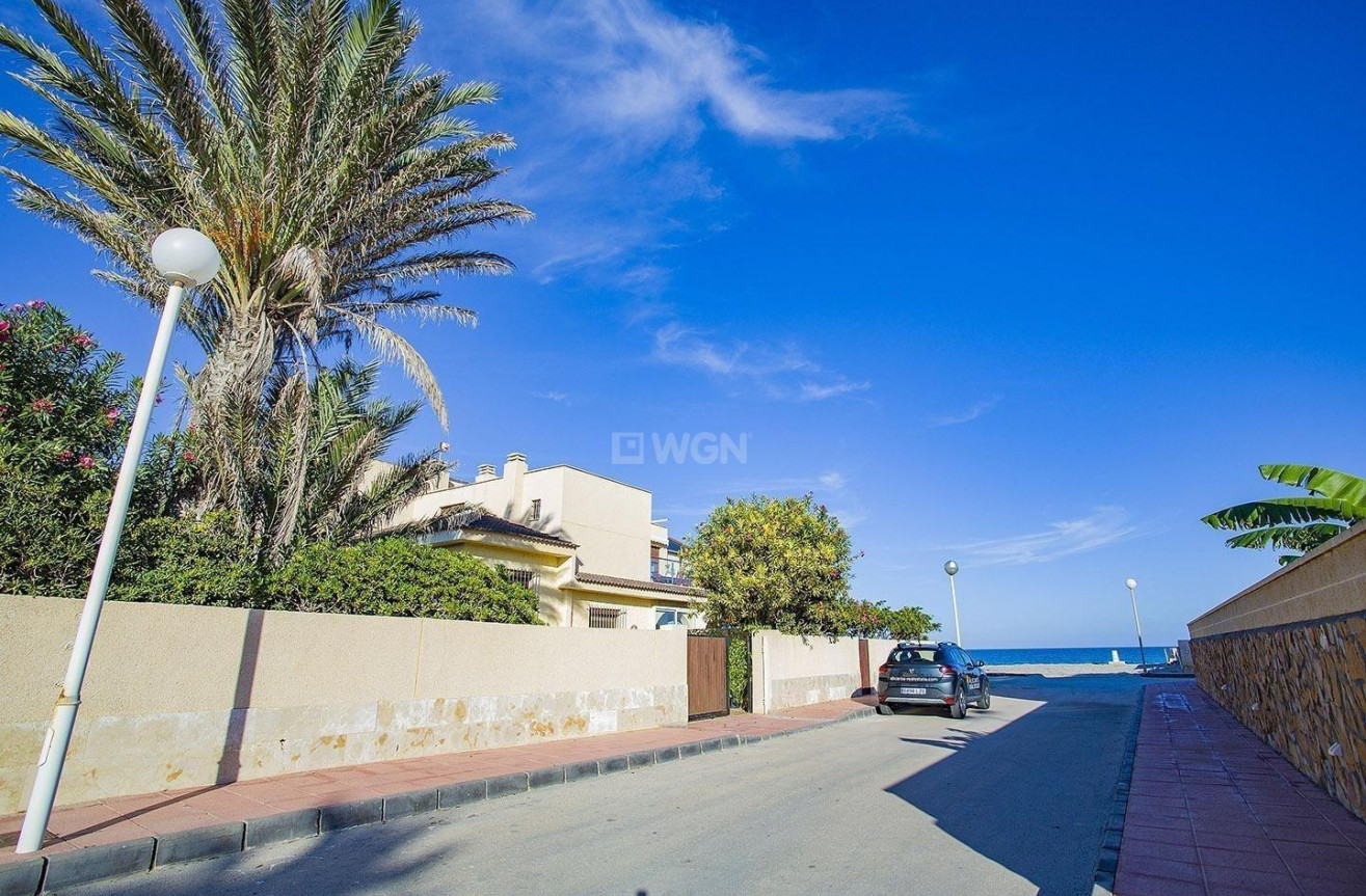 Odsprzedaż - Villa - La Manga del Mar Menor - Playa De Las Gaviotas-el Pedrucho