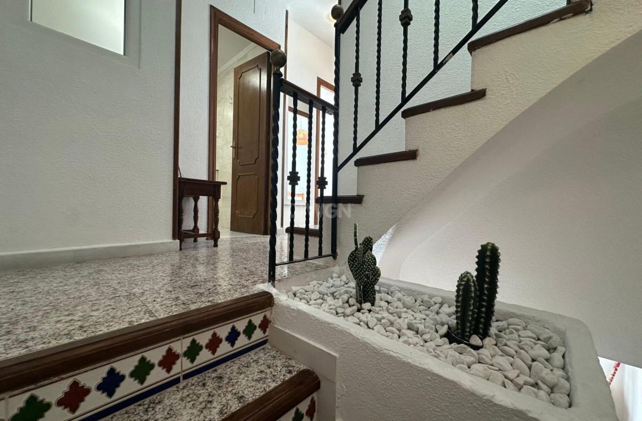 Odsprzedaż - Kamienica - Torrevieja - Cabo Cervera