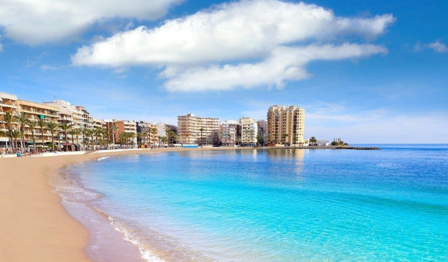 Odsprzedaż - Kamienica - Torrevieja - Cabo Cervera