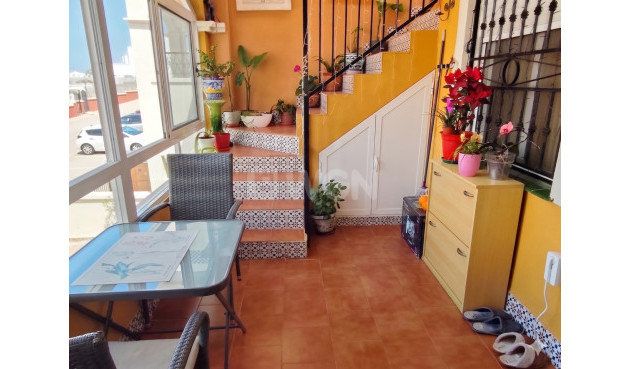 Odsprzedaż - Mieszkanie w bloku - Los Altos - Costa Blanca