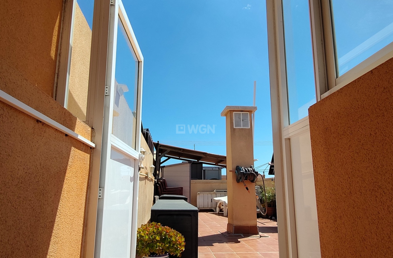 Odsprzedaż - Mieszkanie w bloku - Los Altos - Costa Blanca