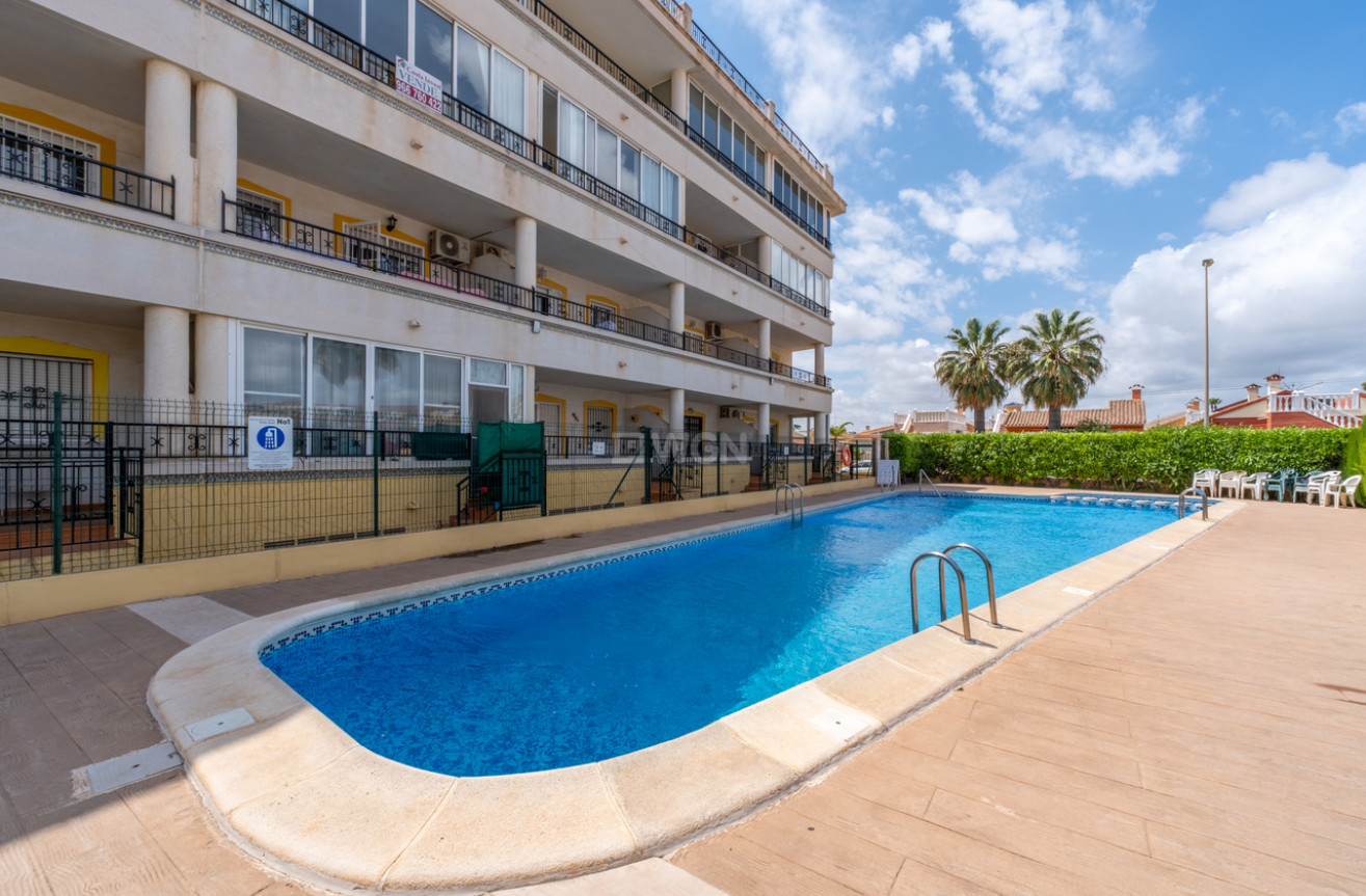 Odsprzedaż - Mieszkanie w bloku - Playa Flamenca - Costa Blanca