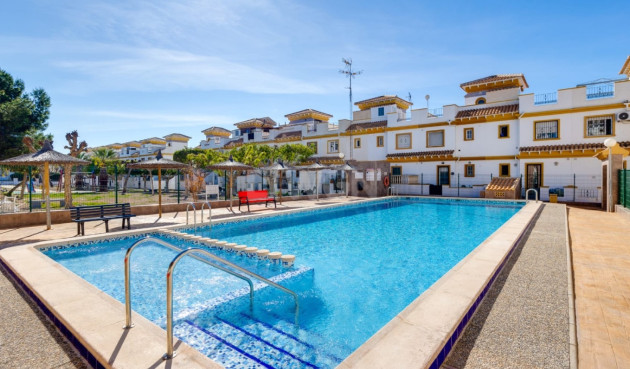 Odsprzedaż - Kamienica - Torrevieja - Costa Blanca