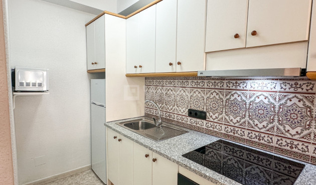 Odsprzedaż - Mieszkanie w bloku - Orihuela Costa - Costa Blanca