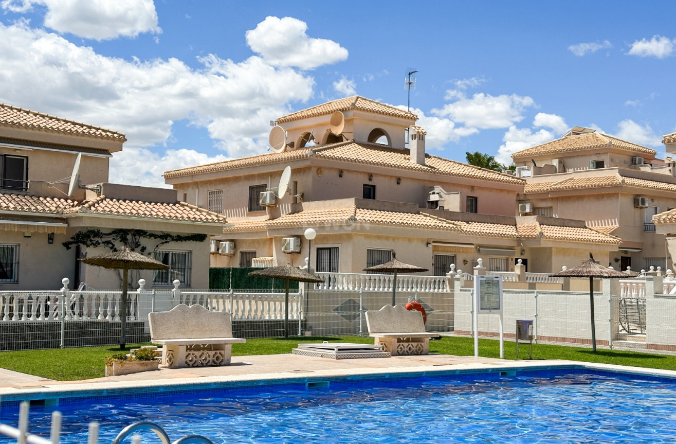 Odsprzedaż - Mieszkanie w bloku - Orihuela Costa - Costa Blanca
