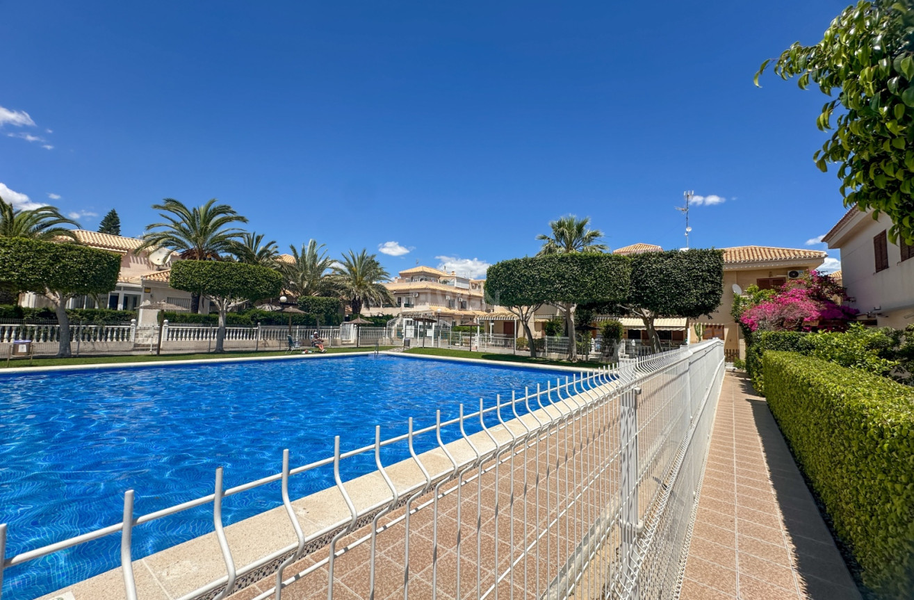 Odsprzedaż - Mieszkanie w bloku - Orihuela Costa - Costa Blanca