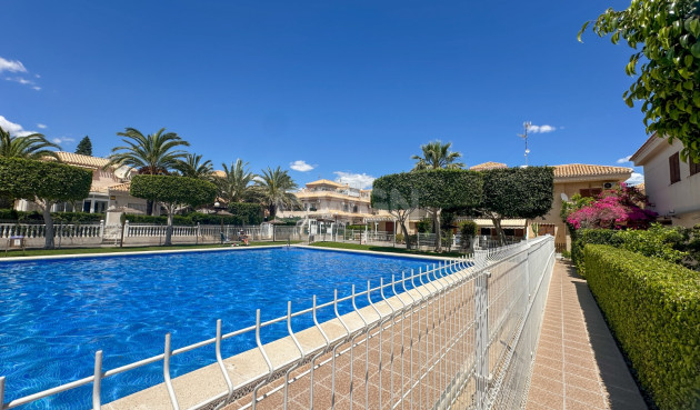 Odsprzedaż - Mieszkanie w bloku - Orihuela Costa - Costa Blanca