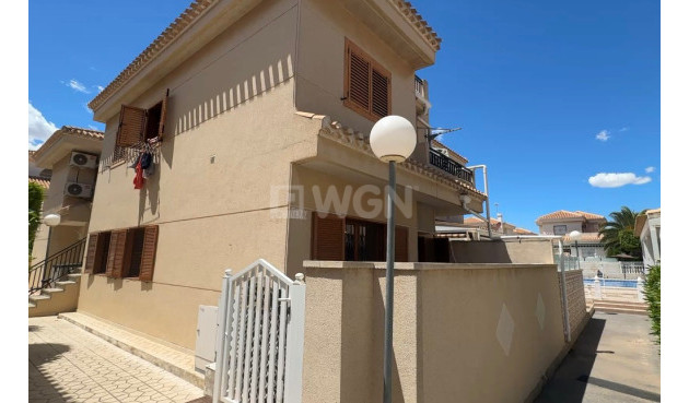 Odsprzedaż - Mieszkanie w bloku - Orihuela Costa - Costa Blanca