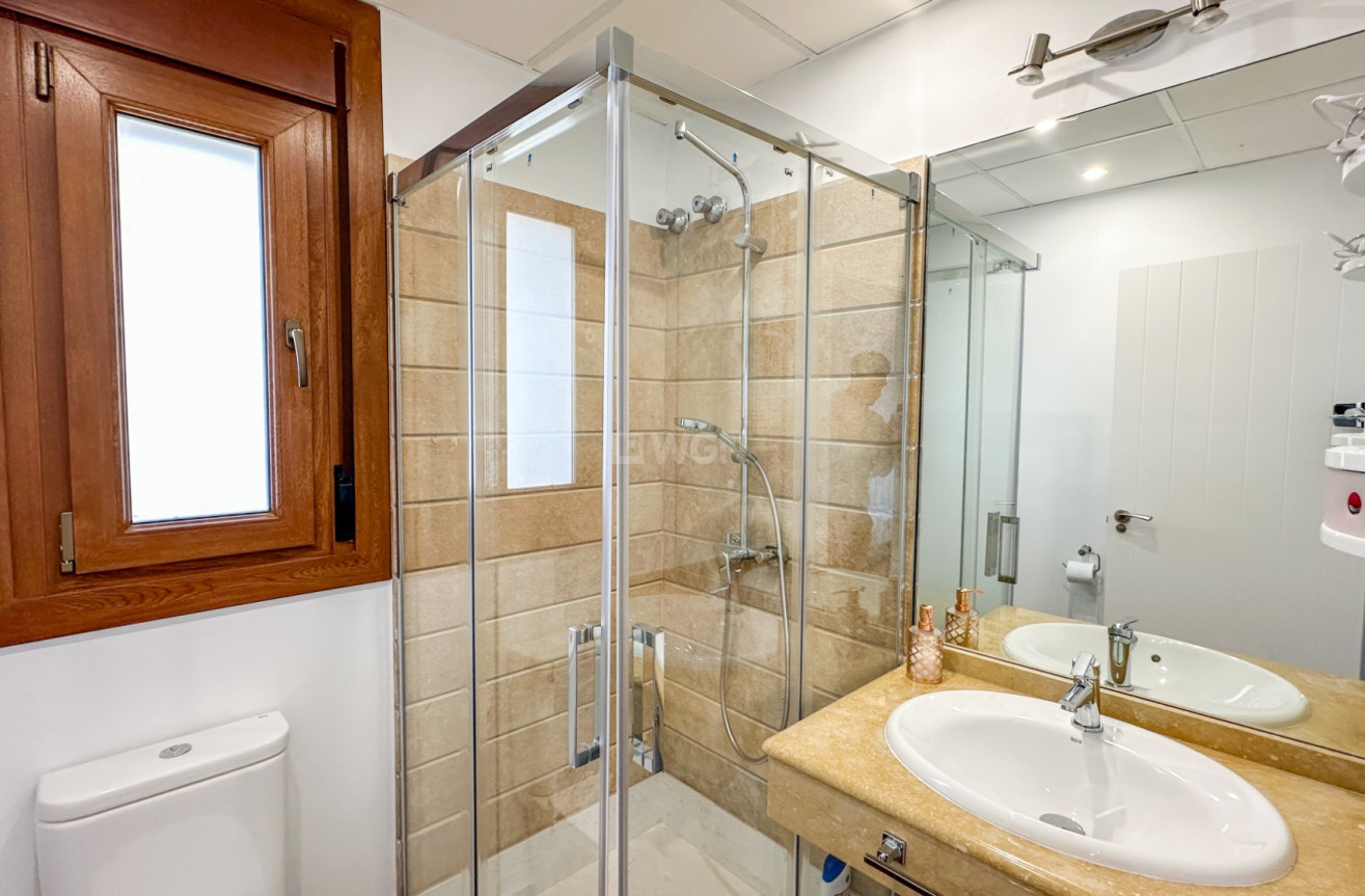 Odsprzedaż - Villa - Dehesa de Campoamor - Costa Blanca