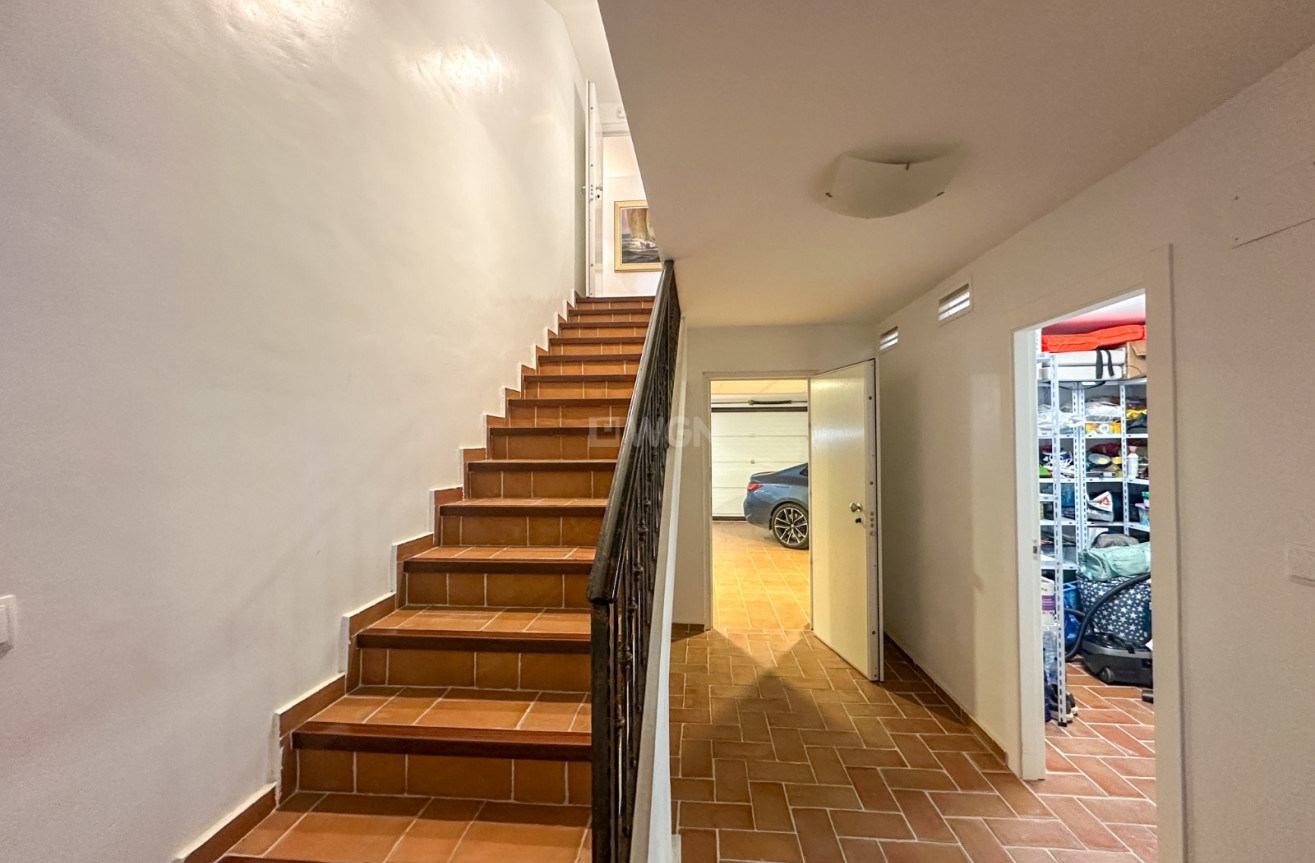 Odsprzedaż - Villa - Dehesa de Campoamor - Costa Blanca