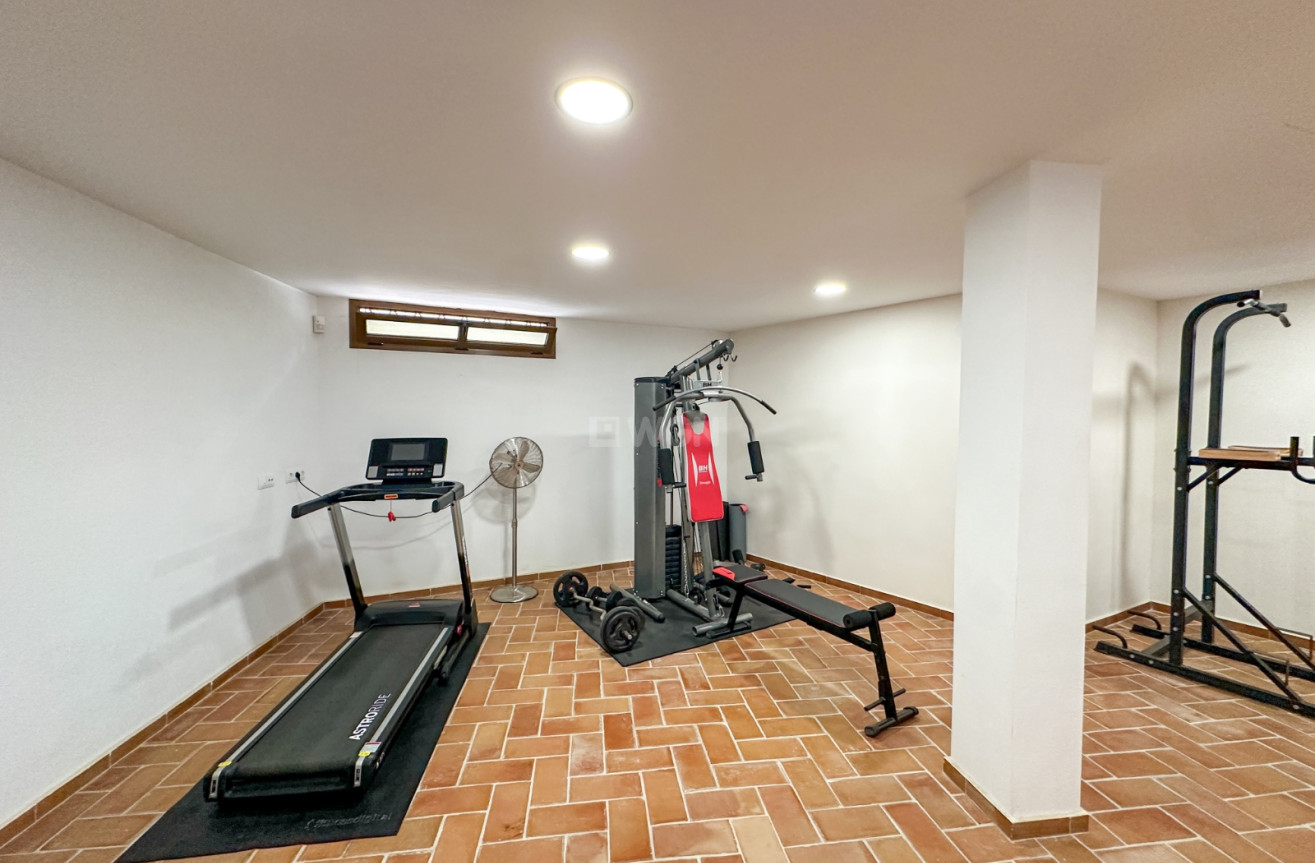 Odsprzedaż - Villa - Dehesa de Campoamor - Costa Blanca