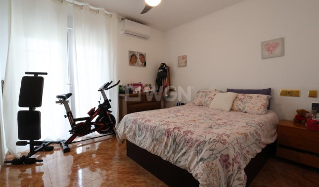 Odsprzedaż - Daszek - Torrevieja - Costa Blanca
