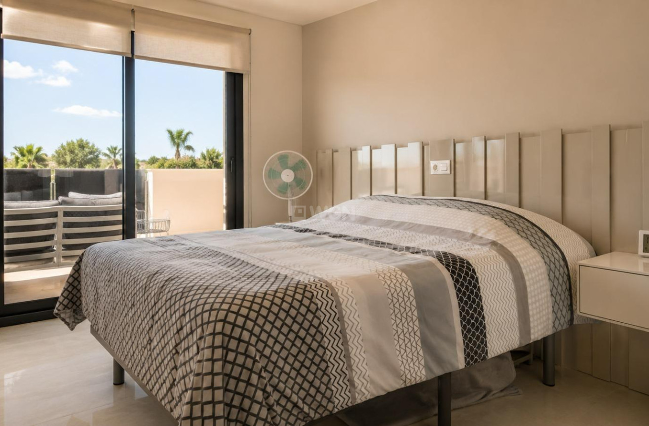 Odsprzedaż - Mieszkanie w bloku - Orihuela Costa - PAU 8