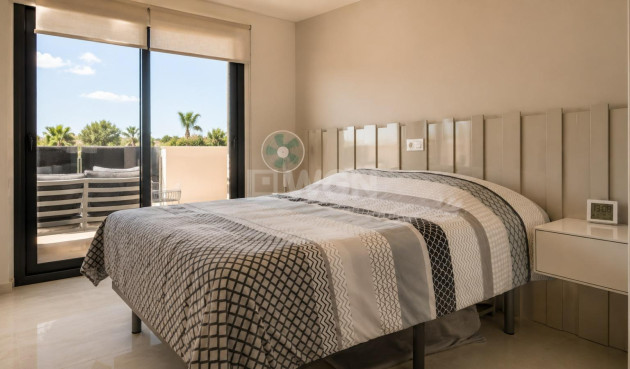 Odsprzedaż - Mieszkanie w bloku - Orihuela Costa - PAU 8