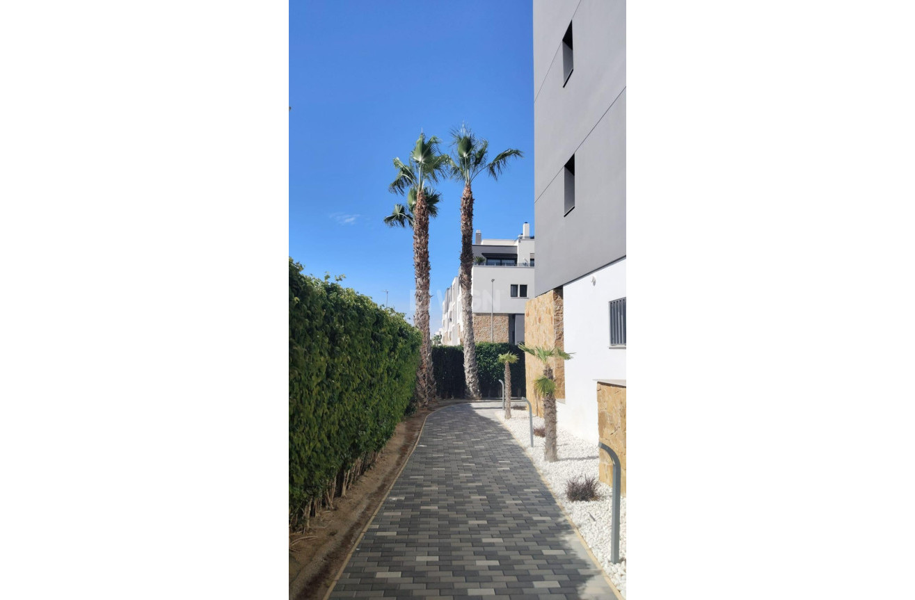 Odsprzedaż - Mieszkanie w bloku - Orihuela Costa - PAU 8