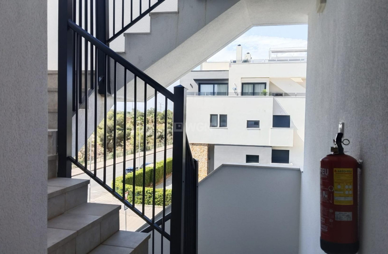 Odsprzedaż - Mieszkanie w bloku - Orihuela Costa - PAU 8