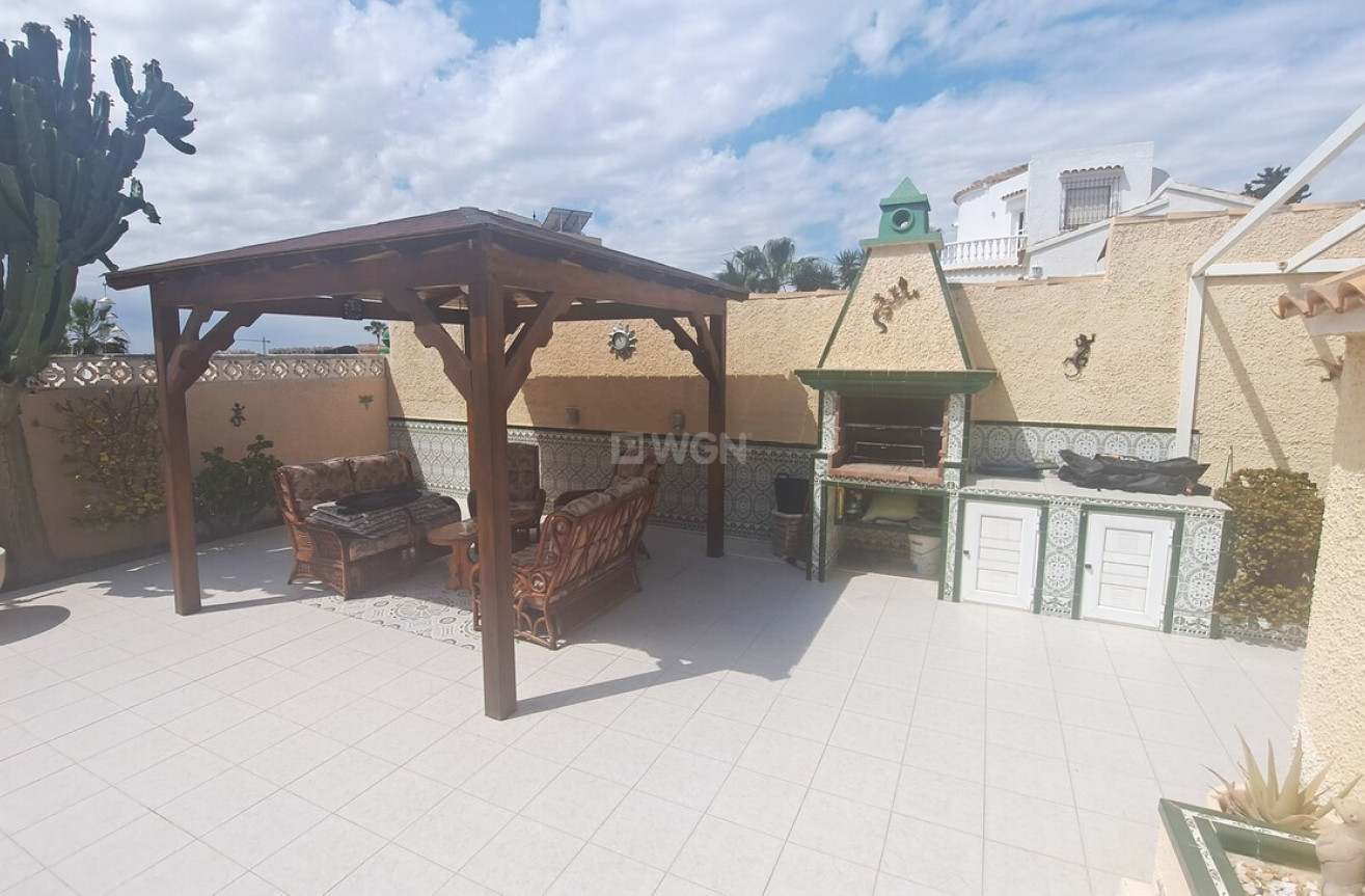 Odsprzedaż - Villa - Villamartin - Costa Blanca