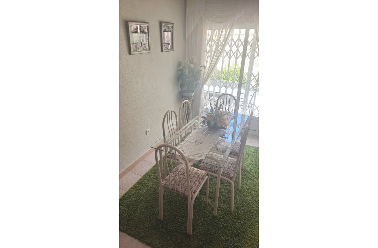 Odsprzedaż - Villa - Villamartin - Costa Blanca