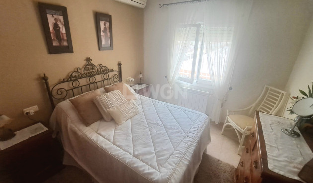Odsprzedaż - Villa - Villamartin - Costa Blanca